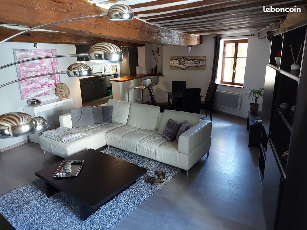 Appartement 2 pièces 50 m² · à Saint-Saturnin-lès-Avignon · 50 m² · 700 €/mois