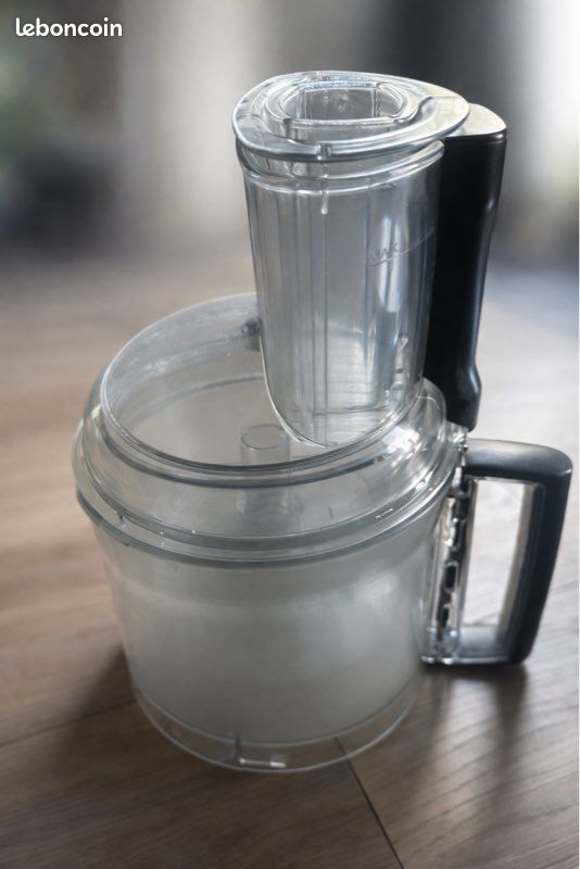 Robot cuisine magimix TBE avec accessoires (image 2)