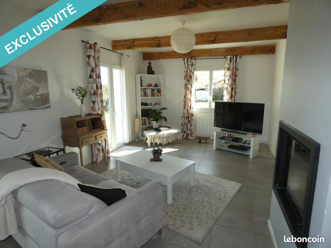 Maison 5 pièces 135 m² - Urcuit 64990 (image principale 0)