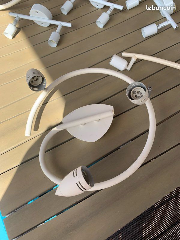 Luminaires modernes (image 1)