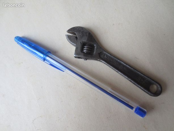Ancienne clé à molette pour vélo Mossberg 76. Clé à molette réglable de 15,2 cm pour vélo antique Frank Mossberg - Fabriquée aux États-Unis. - France