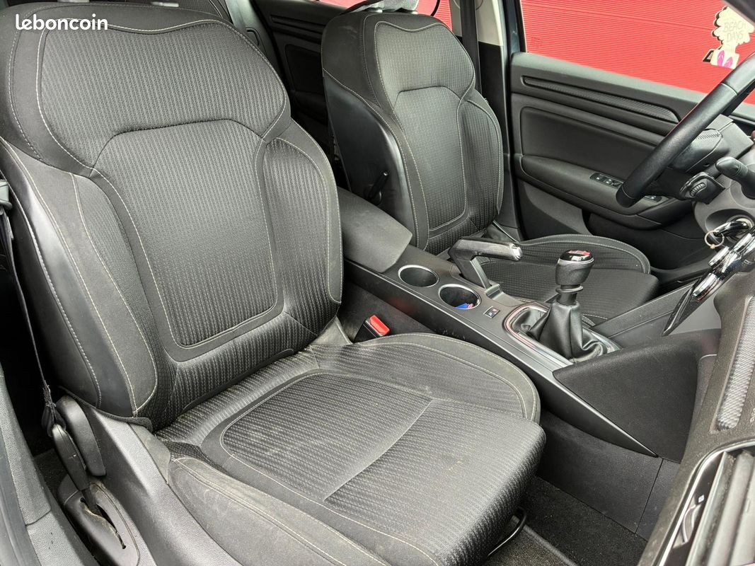Renault MÉGANE IV Estate Intens 1.5 dCi 110 cv - GARANTIE 12 MOIS (image 15)