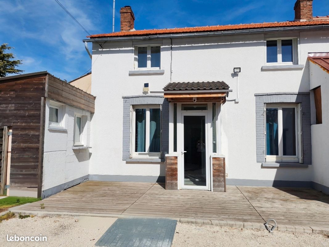 Maison 4 pièces 98 m² · à Chambon-la-Forêt · 98 m² · 154 000 €
