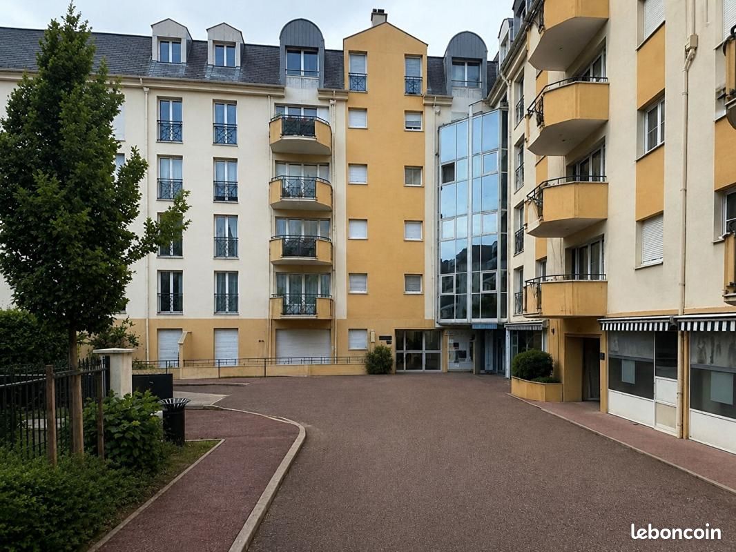 Appartement 1 pièce 45 m² · à Montgeron · 45 m² · 195 000 €