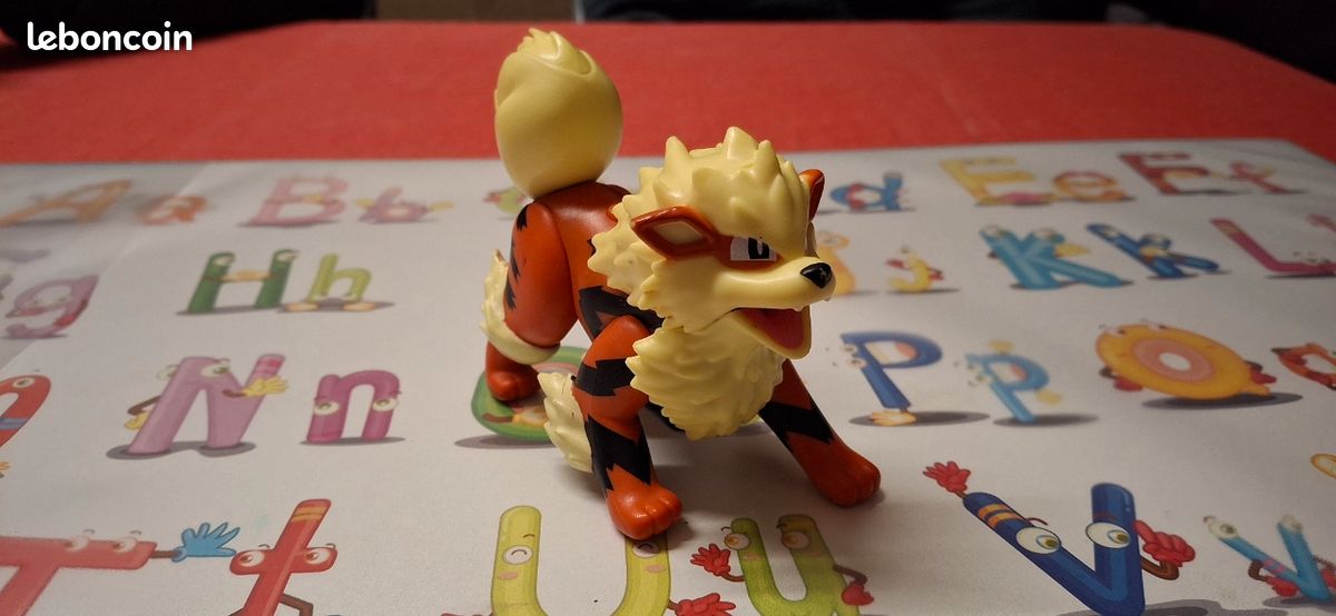 Figuring Pokémon arcanin (image 1)