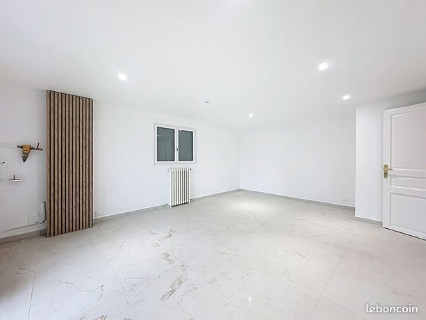 Maison a louer champigny-sur-marne - 8 pièce(s) - 163 m2 - Surfyn