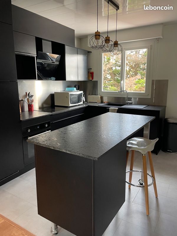 Appartement 3 pièces 84 m² · à Lorient · 84 m² · 1 100 €/mois
