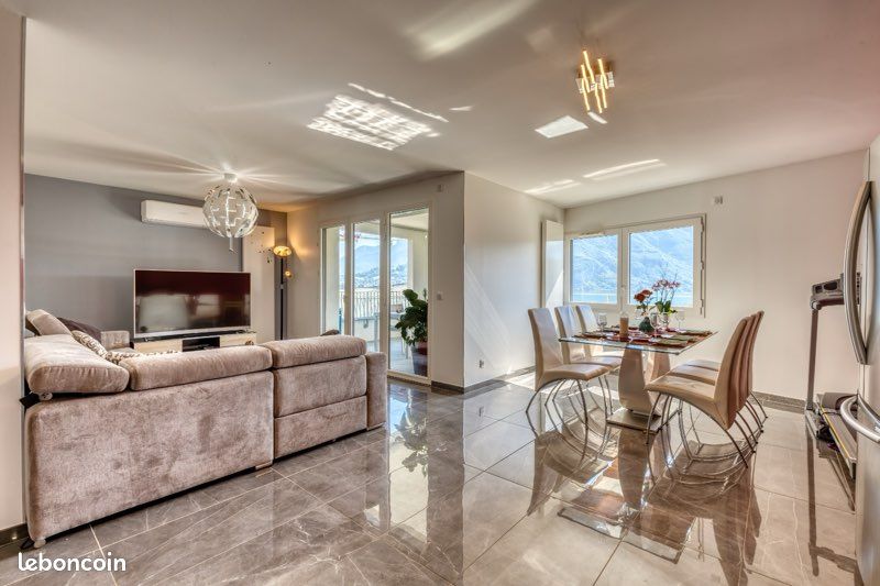 Appartement 3 pièces 80 m² · à Annecy · 80 m² · 960 000 €