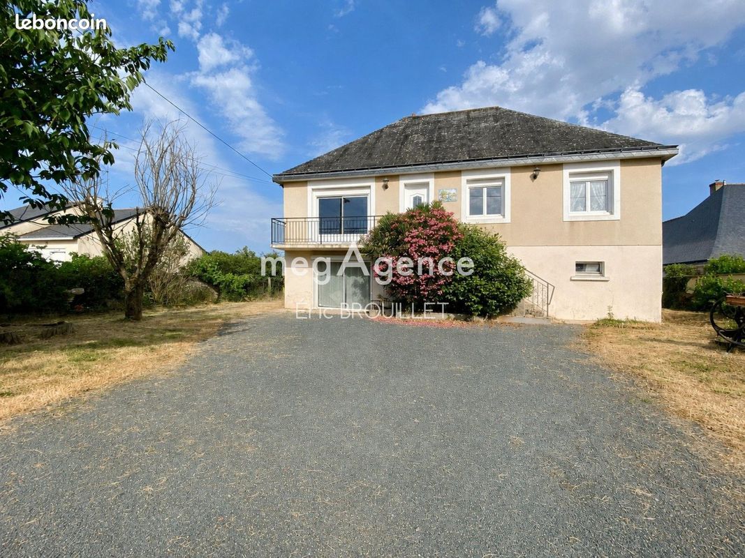 Maison 6 pièces 141 m² · à Saint-Georges-sur-Loire · 141 m² · 254 000 €
