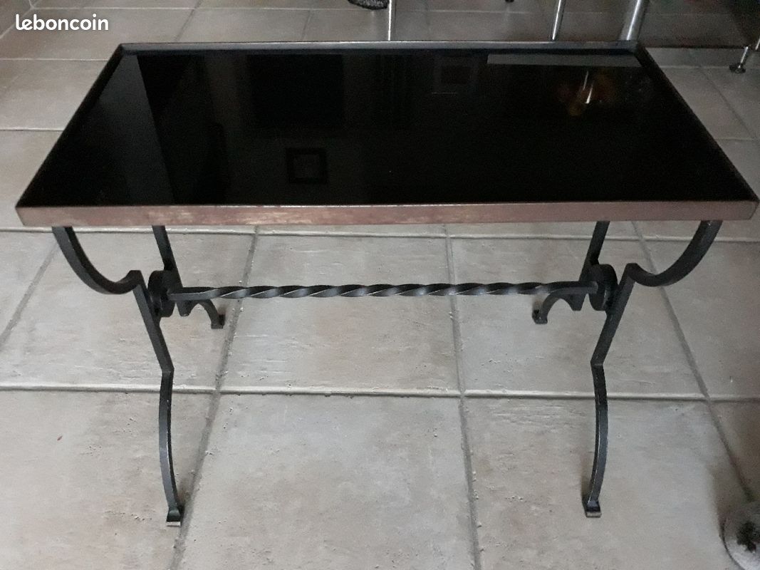 Table basse en opaline pour le verre et la structure faite par un artisan d'art (image 2)