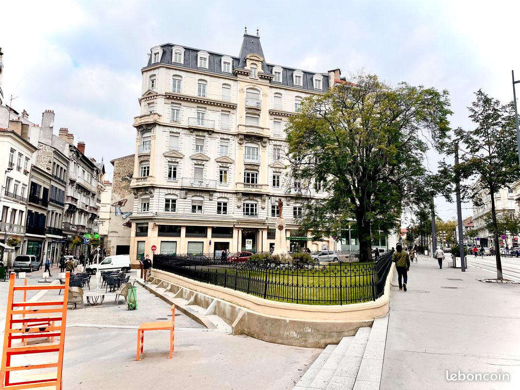 Appartement 2 pièces 42 m² · à Saint-Étienne · 42 m² · 550 €/mois