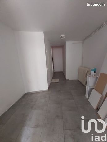 https://img.leboncoin.fr/api/v1/lbcpb1/images/8f/e4/39/8fe4393ab184321100f2bbb89b03bf7d8953c57a.jpg?rule=ad-image