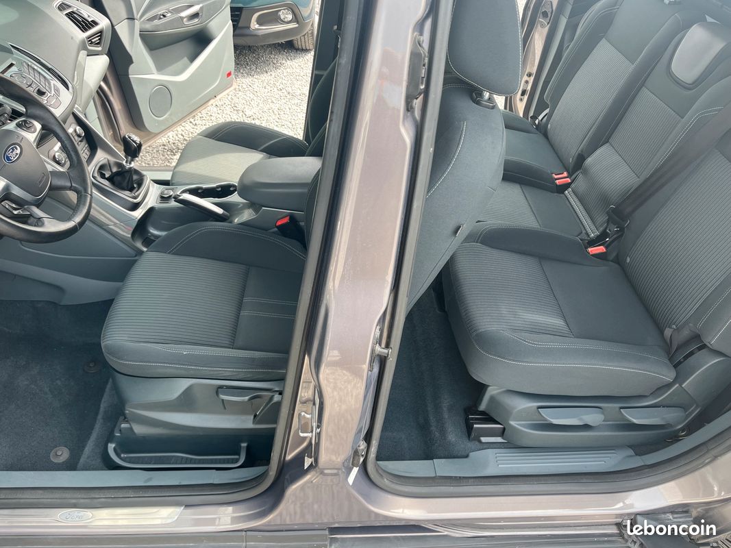 C-MAX 1L6 TDCI 115 / boite 6 / 7 places / attelage (image 3)