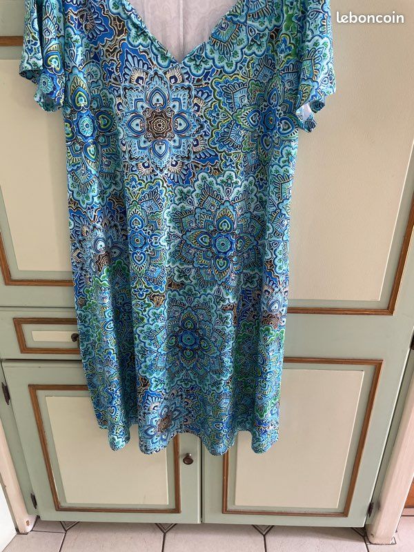 Jolie robe neuve (image 2)