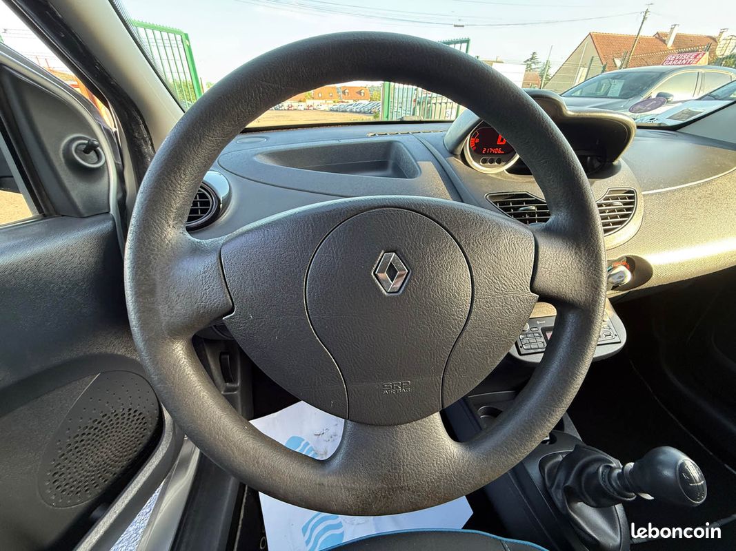 Renault twingo 2 phase 2 ethanol 1.2i - 16v 75cv 2014 (image 13)