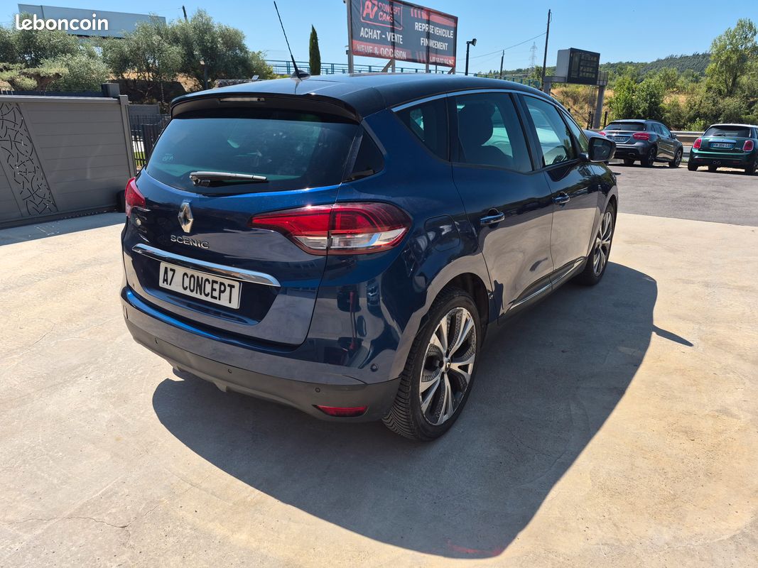 Renault scenic 4 1.2 essence 130 cv (image 8)