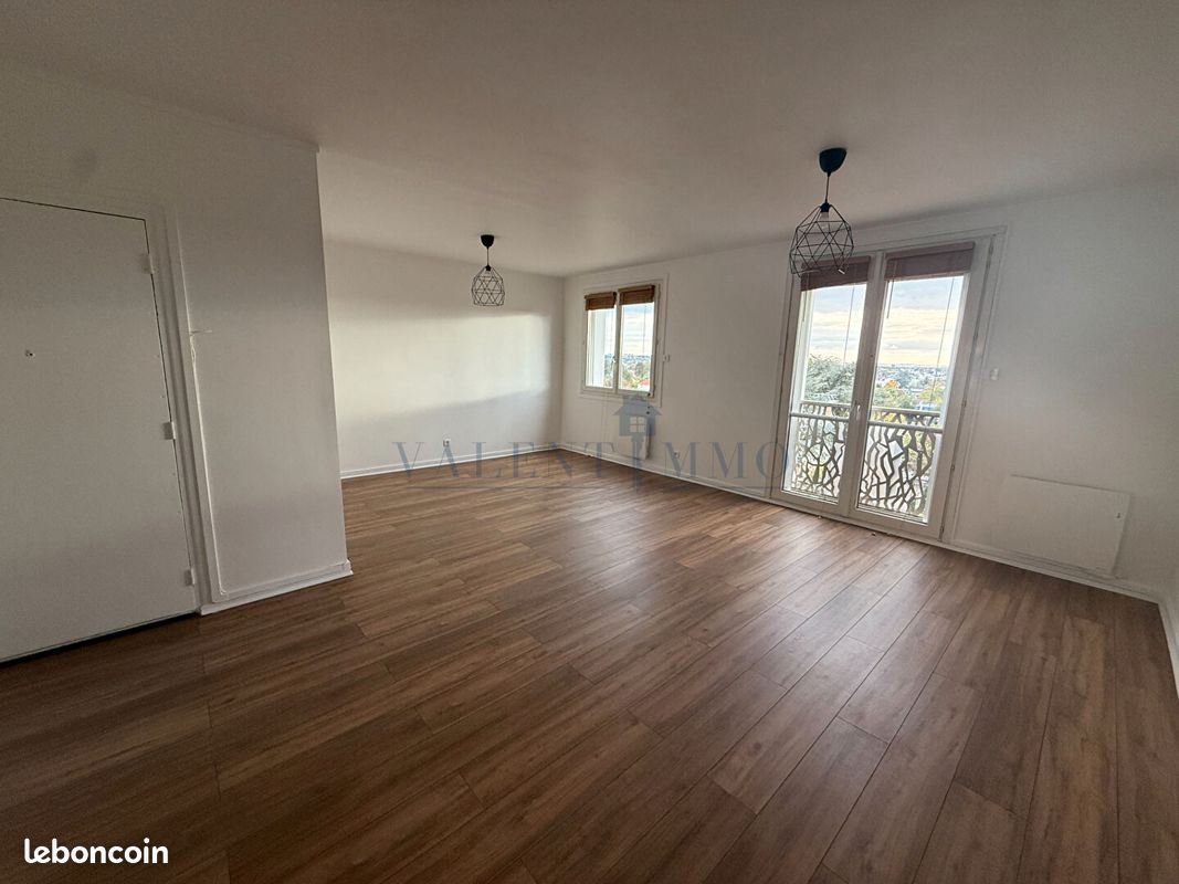 Appartement 3 pièces 64 m² · à Neuilly-Plaisance · 64 m² · 1 200 €/mois