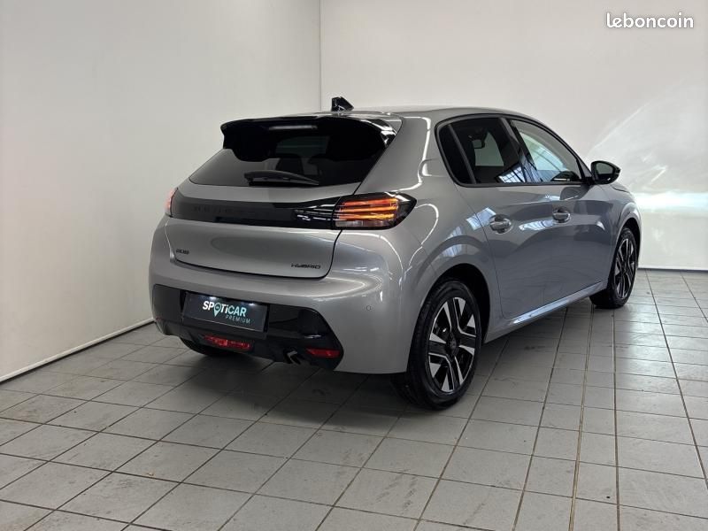 Peugeot 208 1.2 Hybrid 100ch Allure e-DCS6 (image 4)