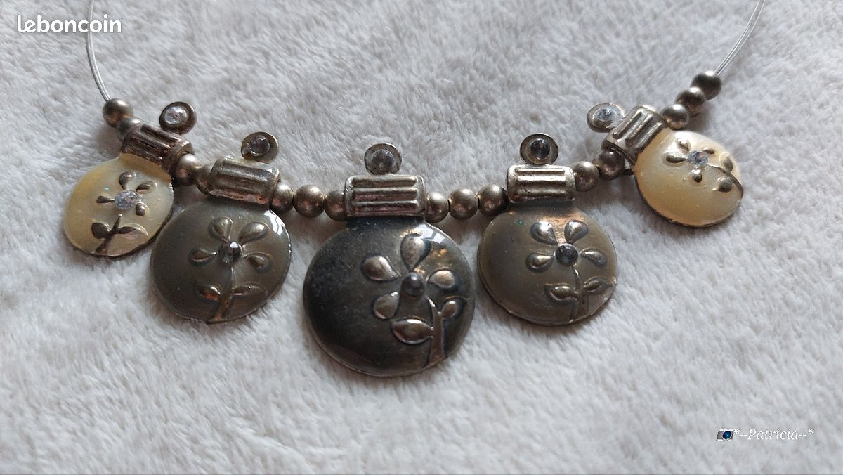 Collier ras de cou métal (image 2)