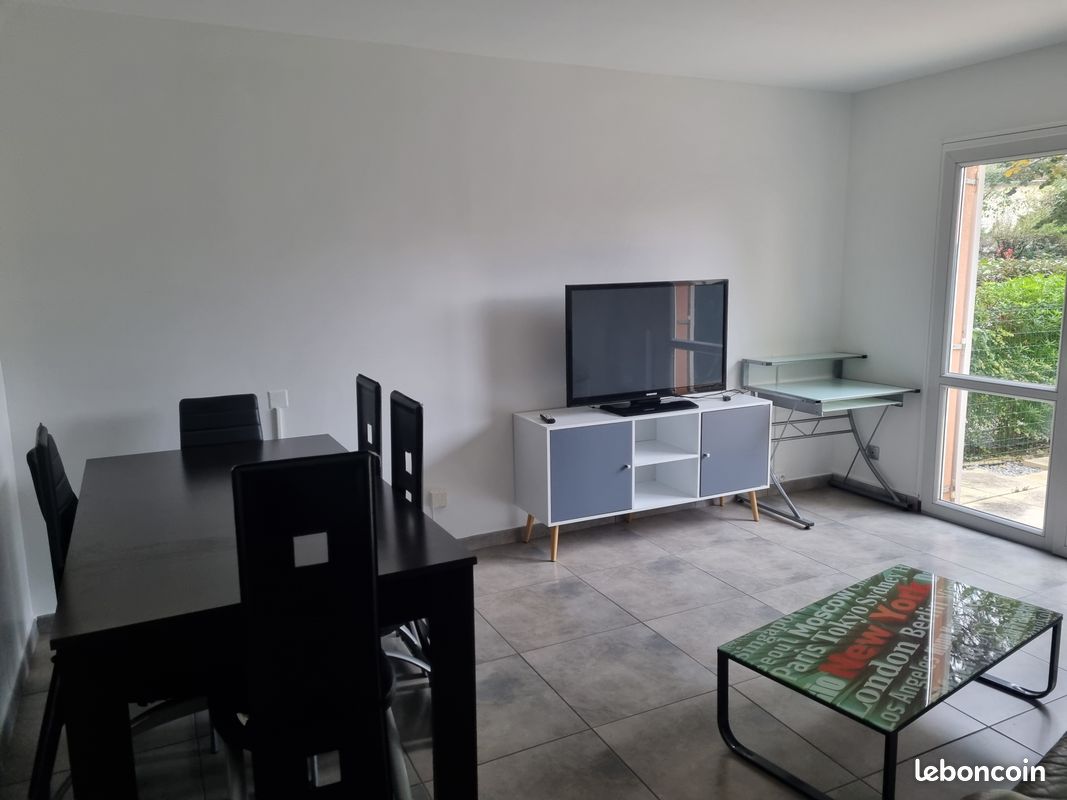 Appartement 2 pièces 60 m² · à Villefontaine · 60 m² · 760 €/mois