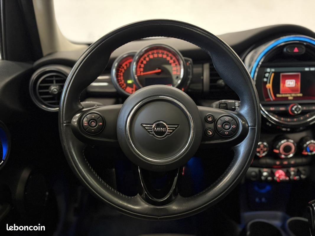 Mini Cooper 5 Portes One 102 ch BVA7 Finition Salt (image 21)