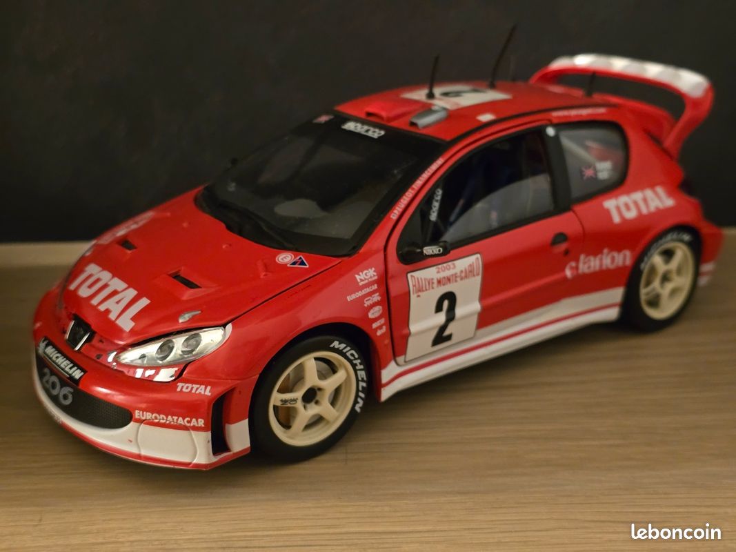 Miniature Peugeot 206 WRC Rallye 1:18 - Ixo Altaya - Occasion