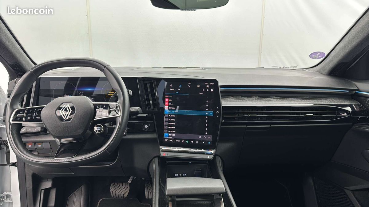 Renault austral e tech hybrid 200 iconic (image 3)