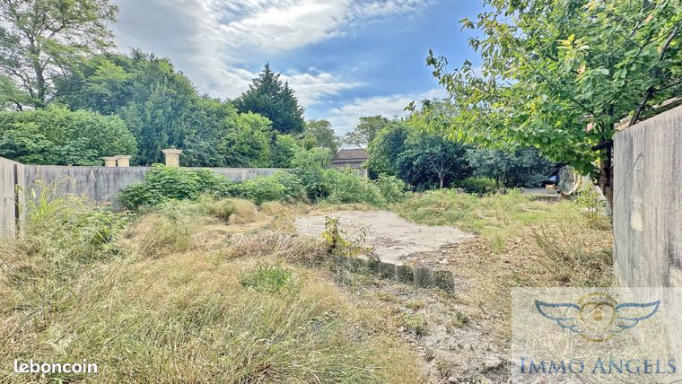 Terrain 315 m² Le Thor