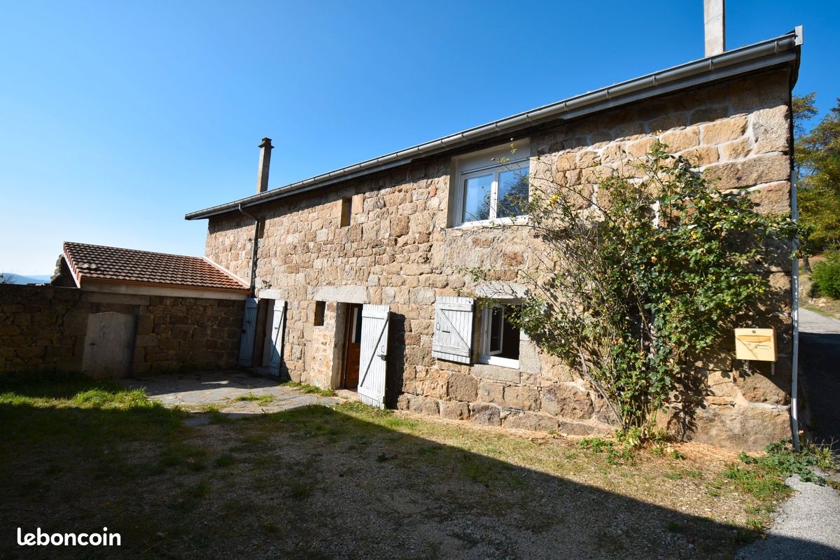 Maison 4 pièces 98 m² · à Saint-Jean-Roure · 98 m² · 85 000 €