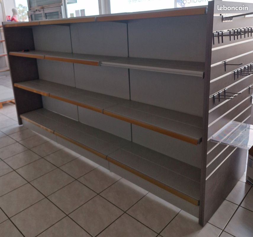 Etagere centrale agencement magasin grise (image 1)