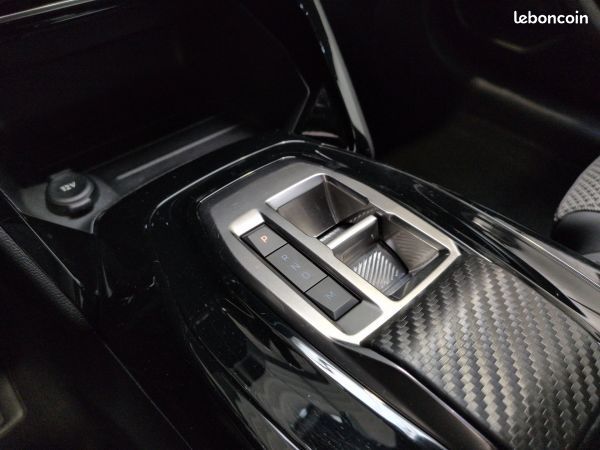 Peugeot 208 GT PureTech 100 S&S EAT8 (image 8)