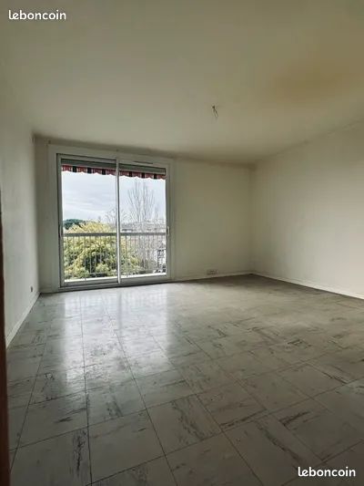 Appartement 3 pièces 78 m² · à Saint-Brieuc · 78 m² · 75 000 €