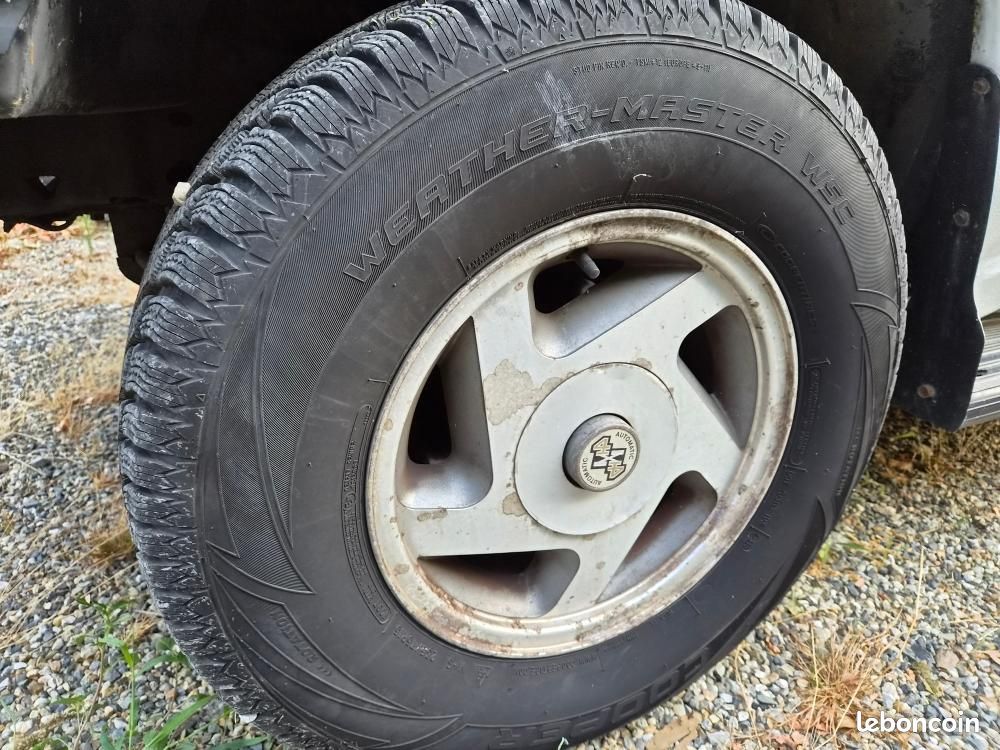 4x4 FORD EXPLORER V6 4.0 BOITE MECA 1992 (image 9)