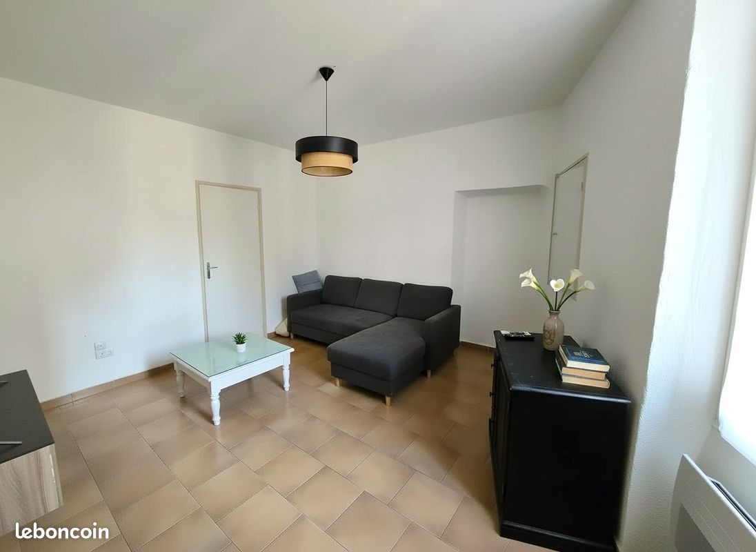 Appartement 3 pièces 58 m² · à Lambesc · 58 m² · 810 €/mois