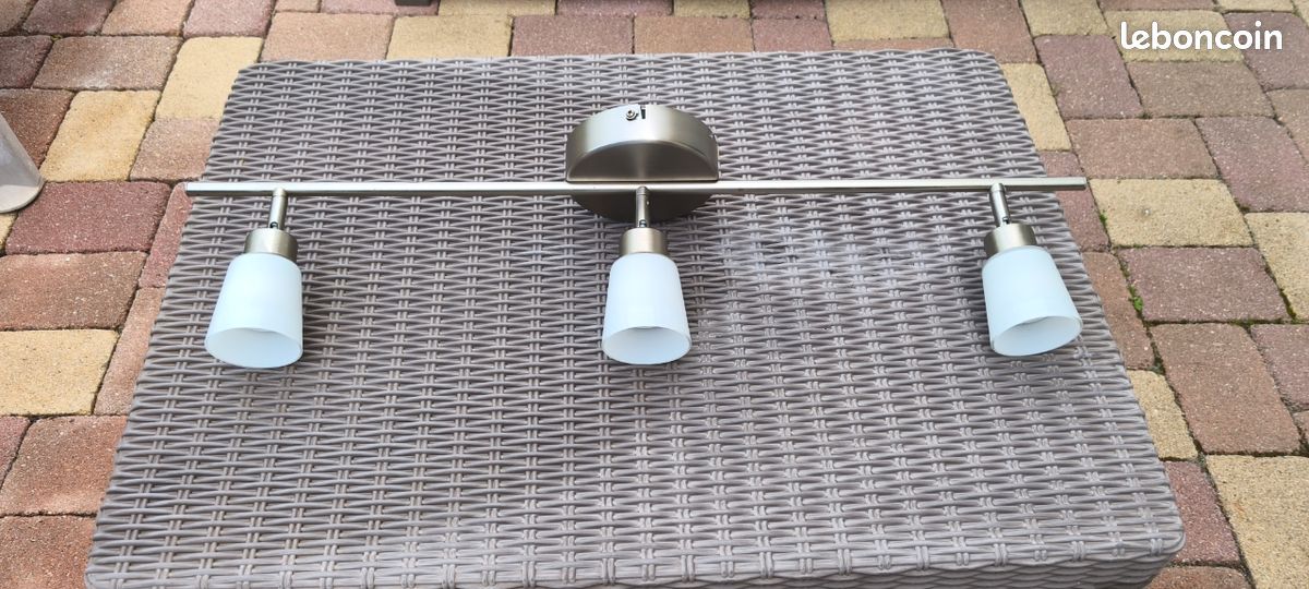 Plafonnier spots (image 1)