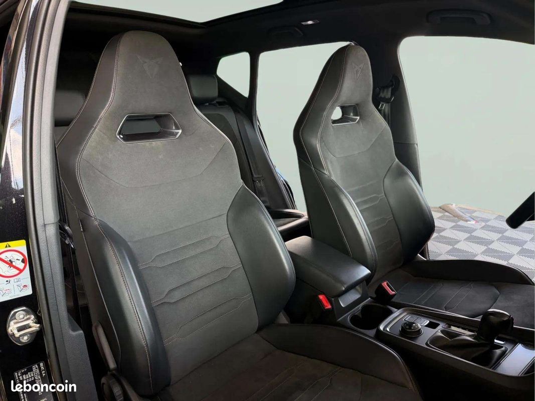 CUPRA ATECA 4Drive * 300 ch * Caméra 360 * Toit Pano * ACC * Alcantara (image 14)