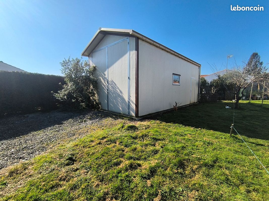 Parking 1 pièce 30 m² · à Commequiers · 30 m² · 44 000 €