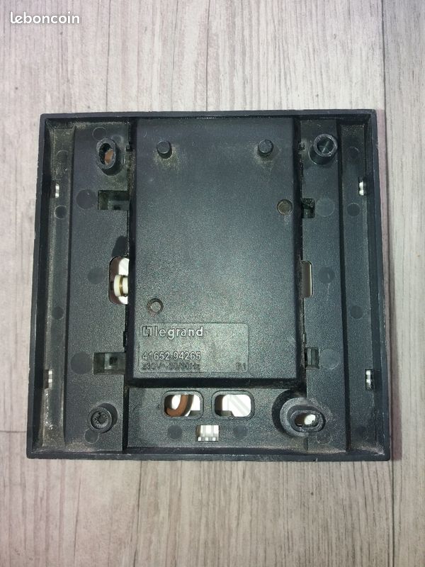 Carillon électromagnétique Legrand + détecteur de mouvements (image 2)