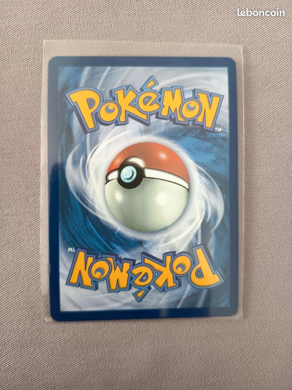Carte pokémon Lezargus 142 (image 2)