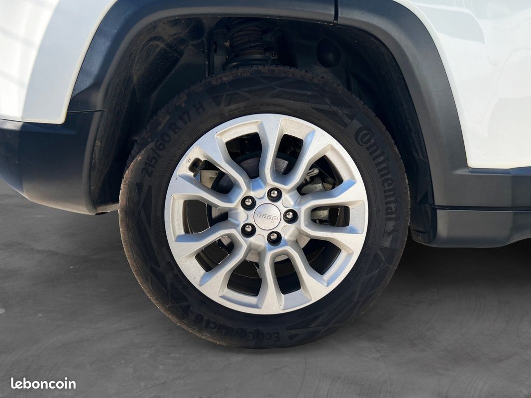 JEEP COMPASS MY20 1.3 Turbo MultiAir 2WD 150CH Longitude Garantie 12 mois (image 17)