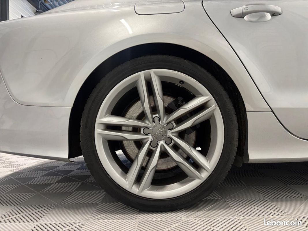 AUDI A7 SPORTBACK S7 Sportback Quattro 4.0 V8 TFSI - S-tronic S7 ( Garantie 12 mois ) (image 26)