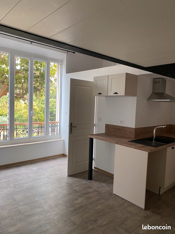 Appartement 1 pièce 38 m² · à Manosque · 38 m² · 535 €
