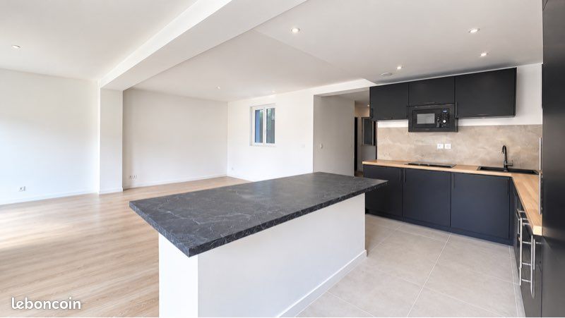 Appartement 5 pièces 106 m² · à Montreuil · 106 m² · 449 500 €