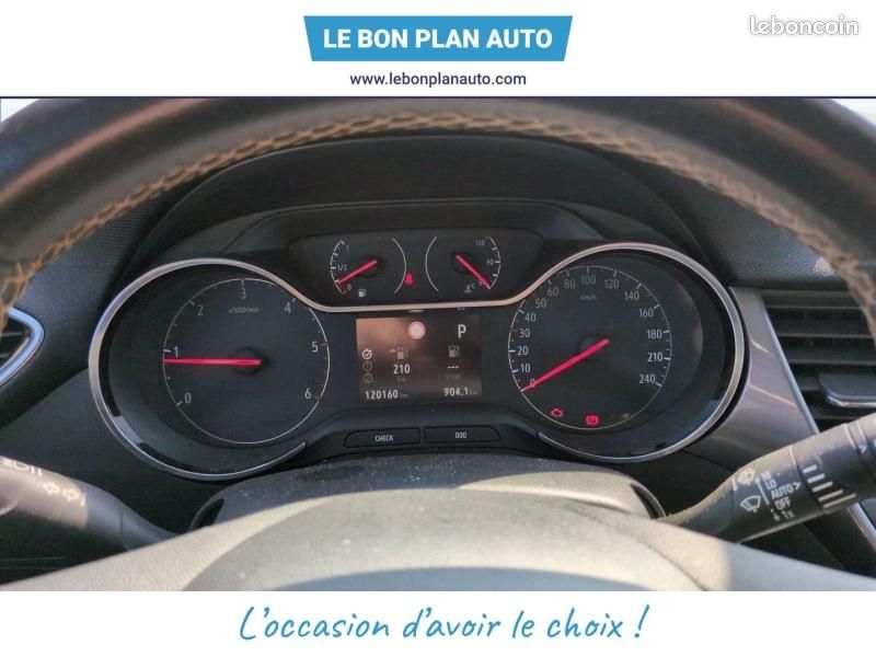 Opel Crossland X 1.5 D 120ch Design Edition BVA Euro 6d-T (image 16)