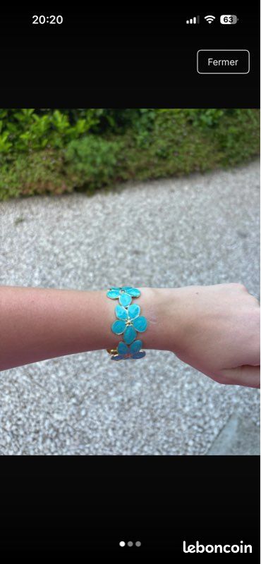 Bracelet fleur bleu (image 1)