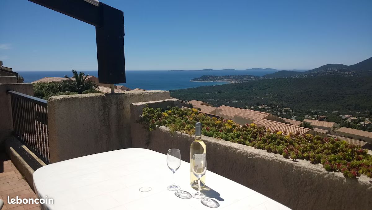 Appartement 2 pièces 32 m² · à La Croix-Valmer · 32 m² · 275 000 €