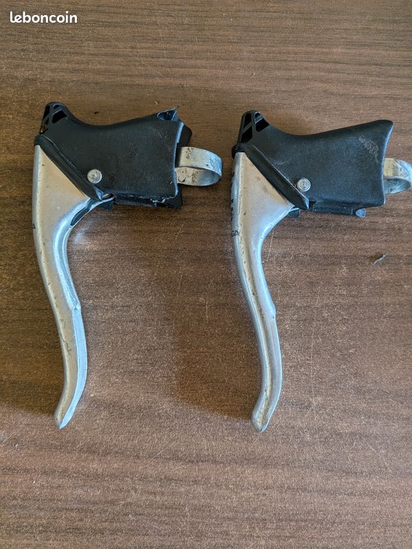 Paire de Poignée levier Freins Vélo ville ancien vintage aluminium Paire de Poignée levier Freins Vélo ville ancien vintage aluminium