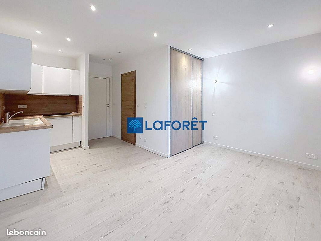 Appartement 1 pièce 23 m² · à Cagnes-sur-Mer · 23 m² · 880 €/mois