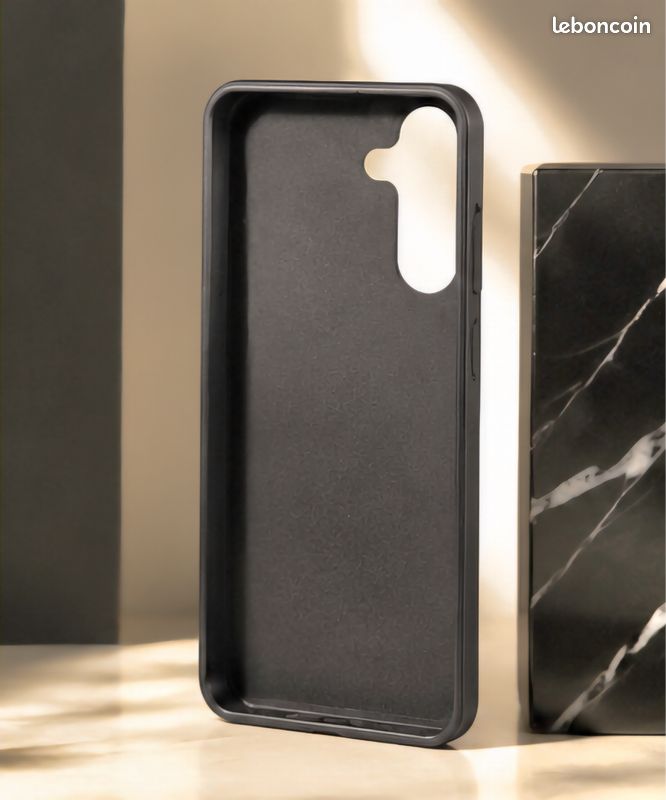 Coque noire en faux cuire pour S23 Ultra (image 3)