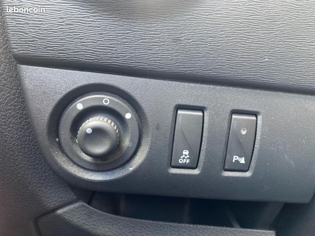DACIA LODGY 1.5 blue dci 115 stepway 7pl (image 31)